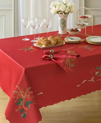 Lenox Holiday Nouveau Cutwork 60" x 120" Tablecloth