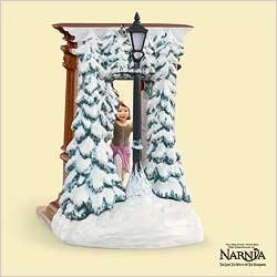Hallmark Keepsake Ornament - Lucy and the Wardrobe From Disney's The Chronicles of Narnia 2006 (QXD8393)