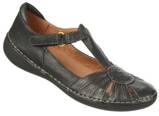 Naturalizer Kelly T-Strap Mary Jane Shoes