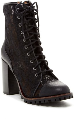 Report Allon Lace-Up Boot
