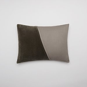 Vera Wang Night Blooms Velvet Decorative Pillow, 15 x 20