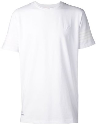 Santi Publish 'Santi' T-shirt