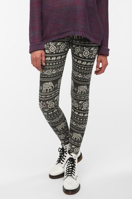 Truly Madly Deeply Elephant Paisley Legging