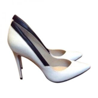 Elie Tahari White Leather Heels