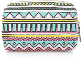 Forever 21 LOVE & BEAUTY Small Tribal Print Cosmetic Bag