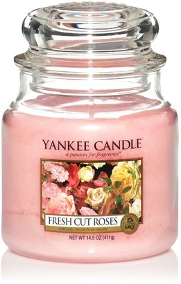 Yankee Candle Medium fresh cut roses housewarmer candle