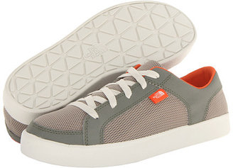 The North Face Kids Camp Sneaker (Little Kid/Big Kid)