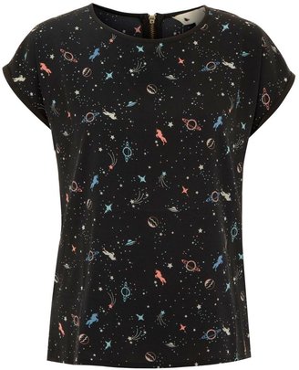 Yumi The Lost In Space Top