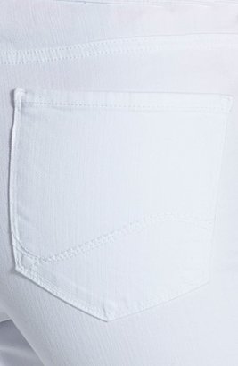NYDJ 'Alina' Stretch Skinny Jeans (Optic White)