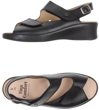 Finn Comfort Sandals