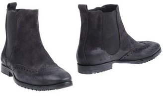 Enrico Fantini Ankle boots