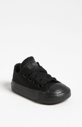 Converse Chuck Taylor® Low Top Sneaker (Baby, Walker & Toddler)