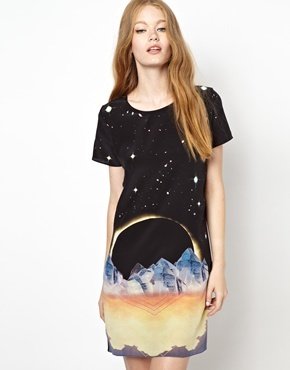 Lulu & Co Eclipse Tshirt Dress in Silk - Multi