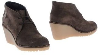 U.S. Polo Assn. Ankle boots