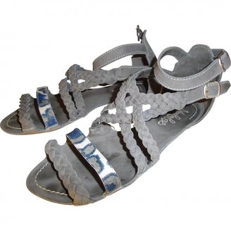 Maloles Grey Suede Sandals