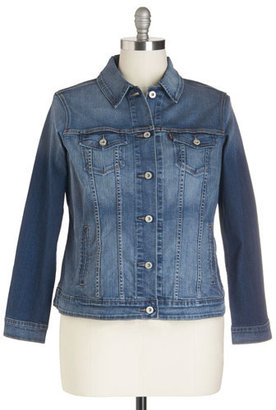 Levi's Career Coach Jacket in Plus Size