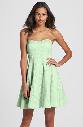 Donna Morgan 'Avery' Lace Fit & Flare Dress
