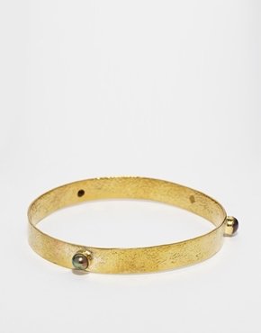 Mirabelle Hammered Brass Bangle With Peacock Pearl - Peacock
