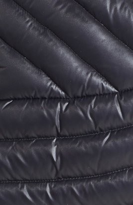Bernardo Knit Collar Packable Down Vest (Regular & Petite)