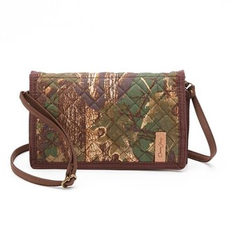 Donna Sharp quilted camouflage convertible wallet