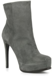 Pour La Victoire Women's Bardot Rounded toe Ankle Boots in Grey