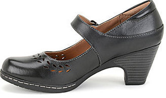 JCPenney Eurosoft Terena Mary Janes
