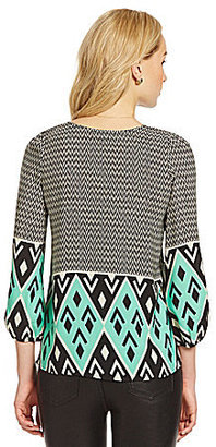 Collective Concepts Placement Geometric-Print Top