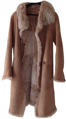 Ventcouvert Beige Fur Coat