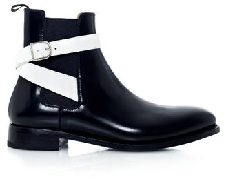 Balenciaga Leather Chelsea boots