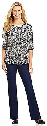 Westbound Lace-Print Button-Sleeve Top