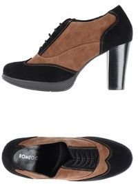 Romeo Gigli Lace-up shoes