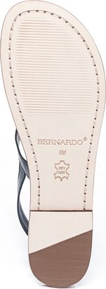 BERNARDO FOOTWEAR Bernardo Maverick Leather Sandal