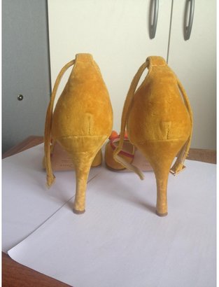 Christian Dior Yellow Velvet Heels