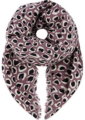 Gucci Leopard print scarf