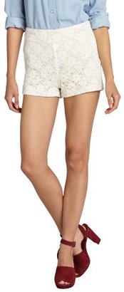 Romeo & Juliet Couture ivory crocheted floral lace nude lined stretch shorts
