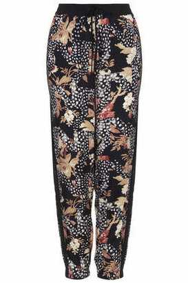 Topshop Womens TALL Toile Star and Leaf Print Joggers - Black