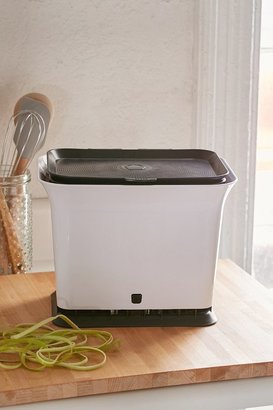Full Circle Fresh Air Odor-Free Kitchen Composting Bin