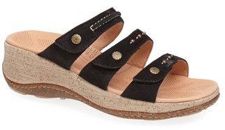 Acorn 'Vista' Wedge Sandal (Women)
