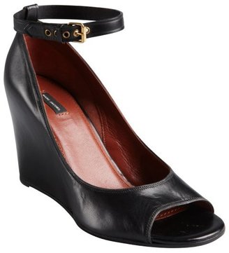 Marc Jacobs black leather open toe wedges