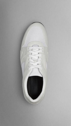 Burberry The Field Sneaker in Leather and Mesh