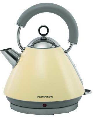 Morphy Richards 43775 Traditional Kettle - Cream.