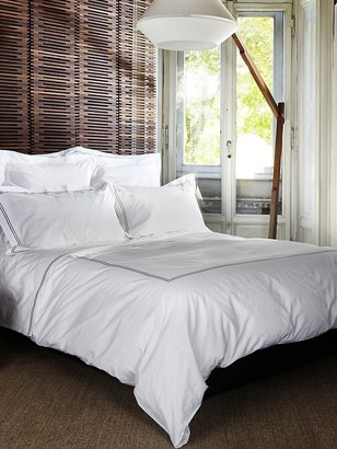 Frette Hotel 2-Piece Cotton Pillowcase Set