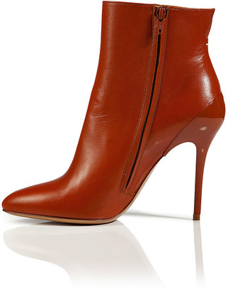 Maison Martin Margiela 7812 Maison Martin Margiela Leather Pointed Toe Ankle Boots with Sculpted Stilettos