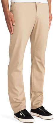 Obey Quality Dissent II Chino