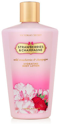 Victoria's Secret Fantasies Strawberries & Champagne Hydrating Body Lotion