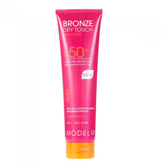 Model CO Bronze Dry Touch Sunscreen SPF50+