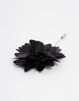 B.Tempt'd Reclaimed Vintage Flower Lapel Pin