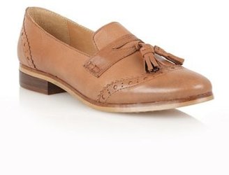 Lotus Tan leather 'Neo' flat shoes