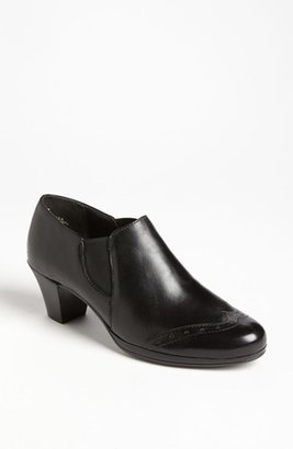 Munro American 'Betsy' Bootie