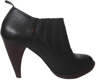 Anne Valerie Hash Black Leather Ankle boots